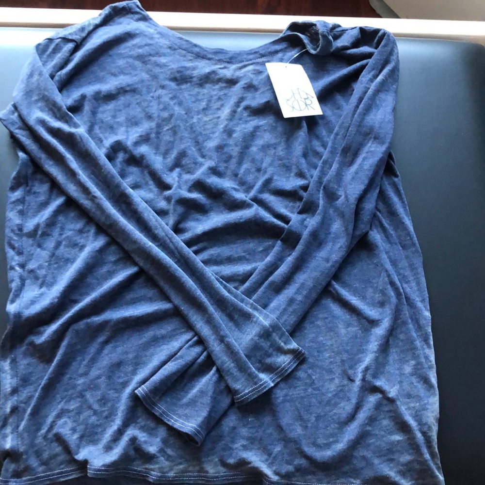 NWT chaser l/s top